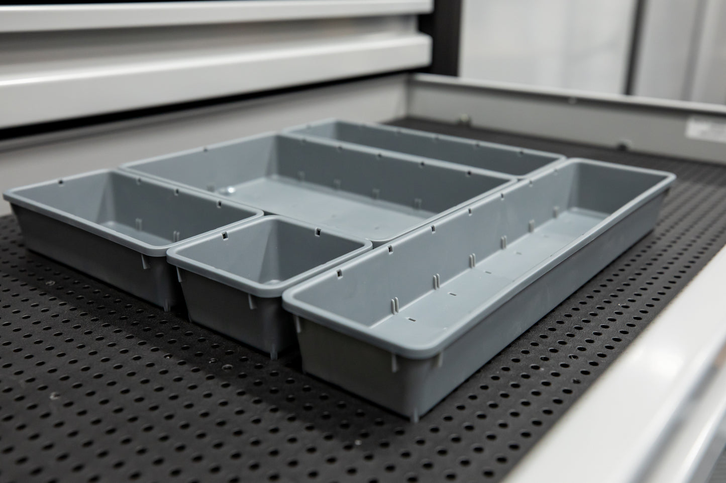 Tool Grid Container