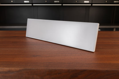 DMF Lighting DRD5S 1500 Lumen 18" Linear Surface Mount Light (17 W)