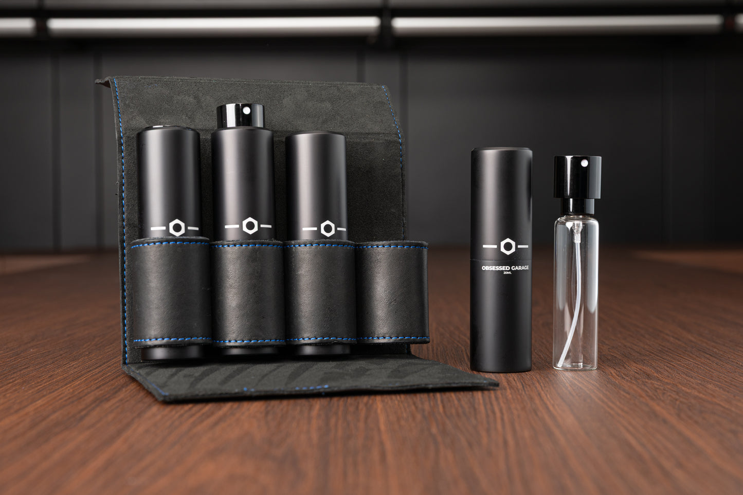 Leather Glove Box Kit With Sprayers