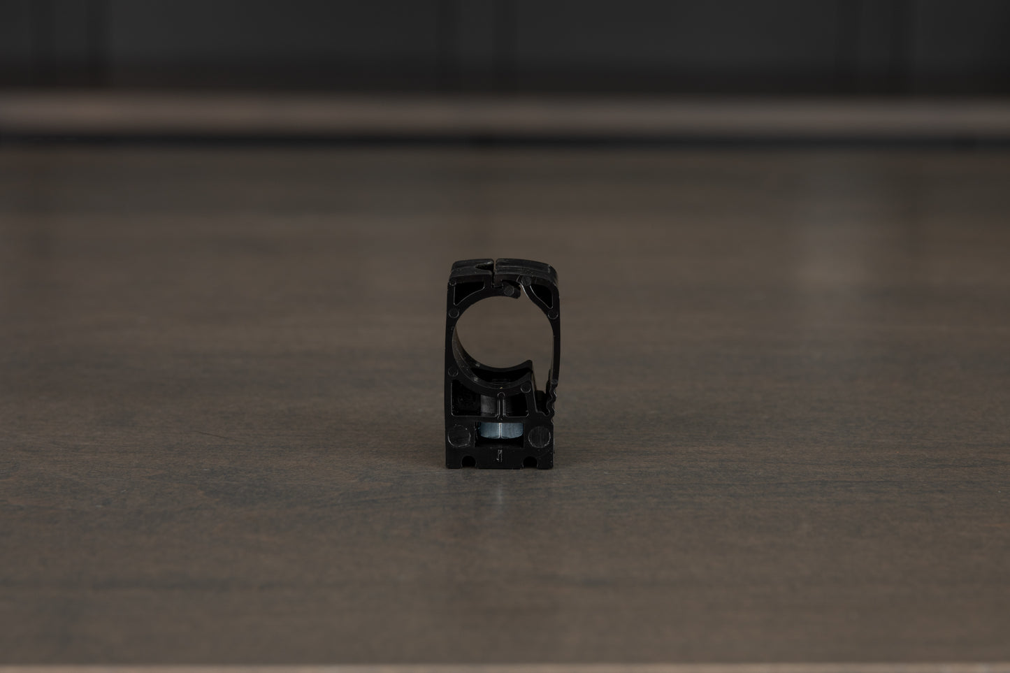 Prevost Piping Clamp