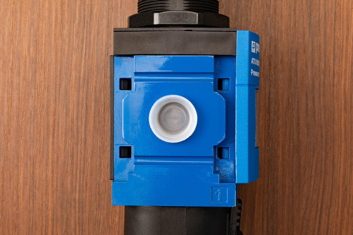 Prevost ATU - 1/2" NPT (Female) High-Flow Filter Regulator - 159 CFM