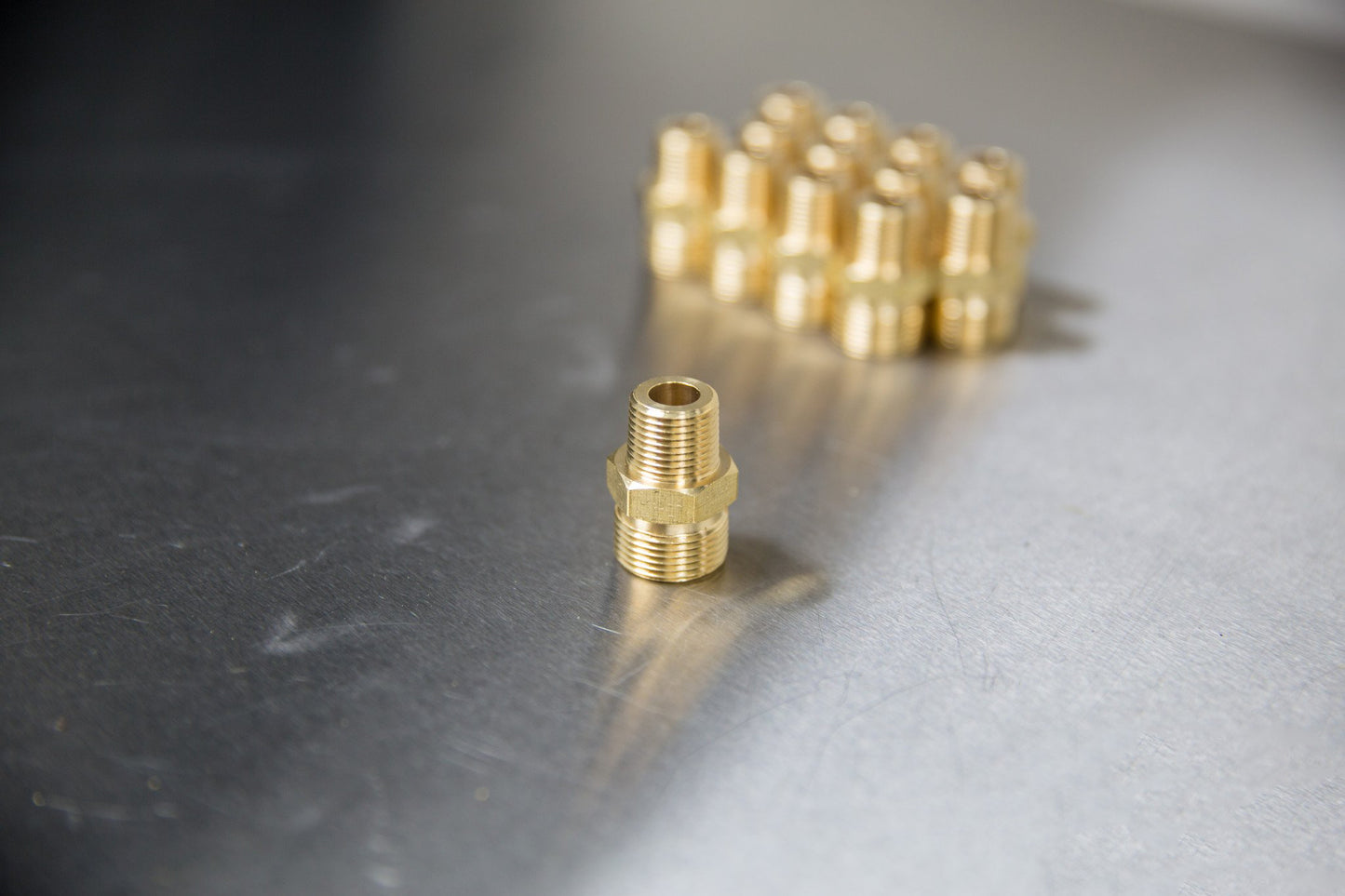 Brass M22 Male (14mm) to 3/8" Male NPT - Twist & Seal