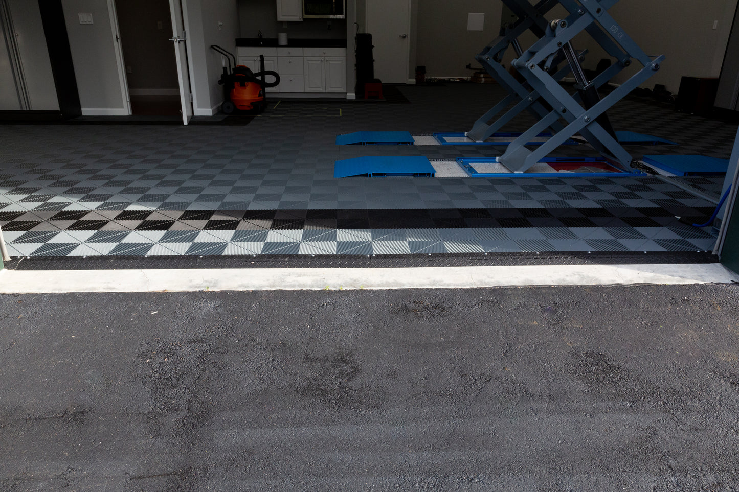 Swisstrax Treadware Flooring