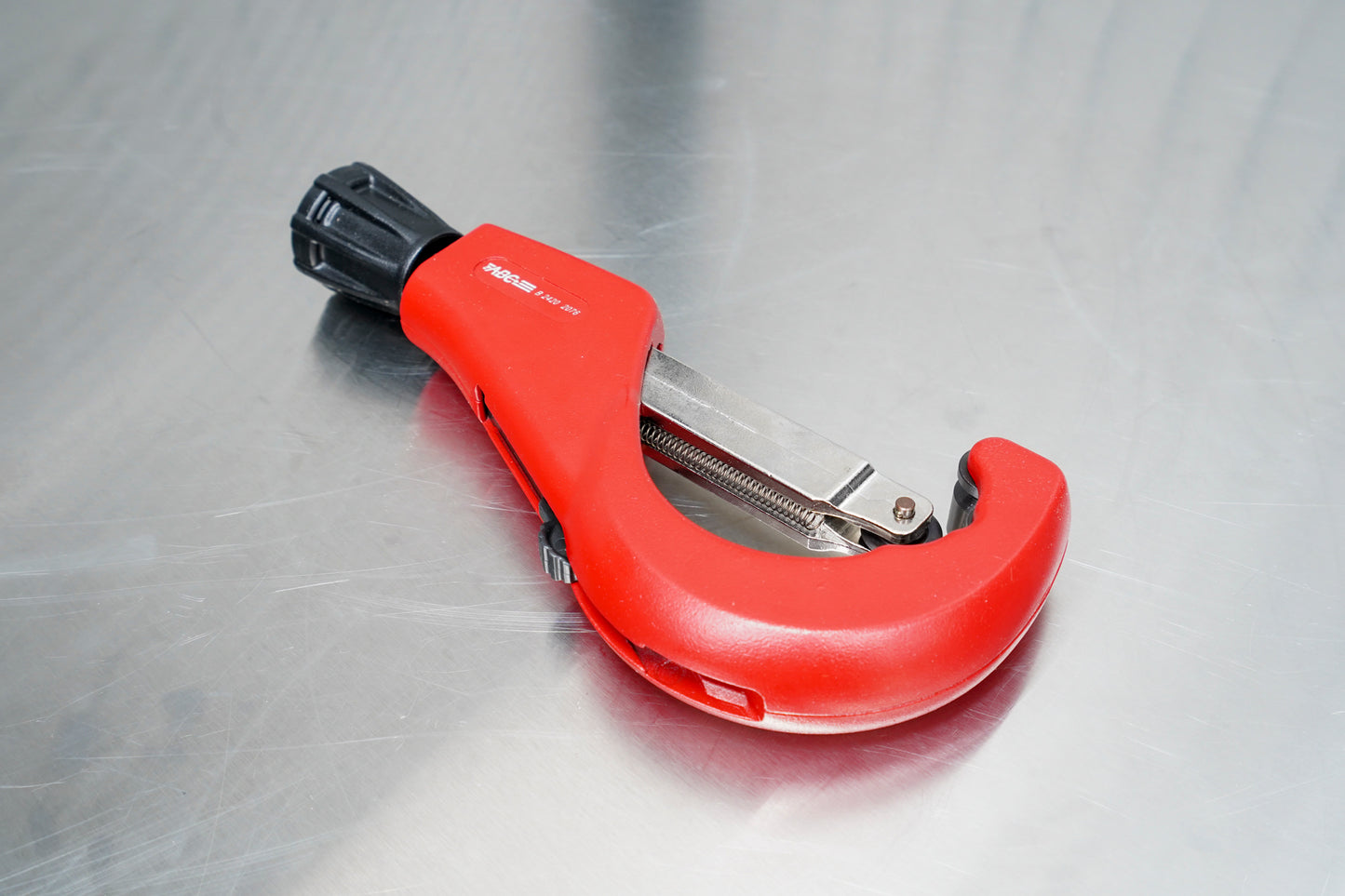 Prevost Pipe Cutter