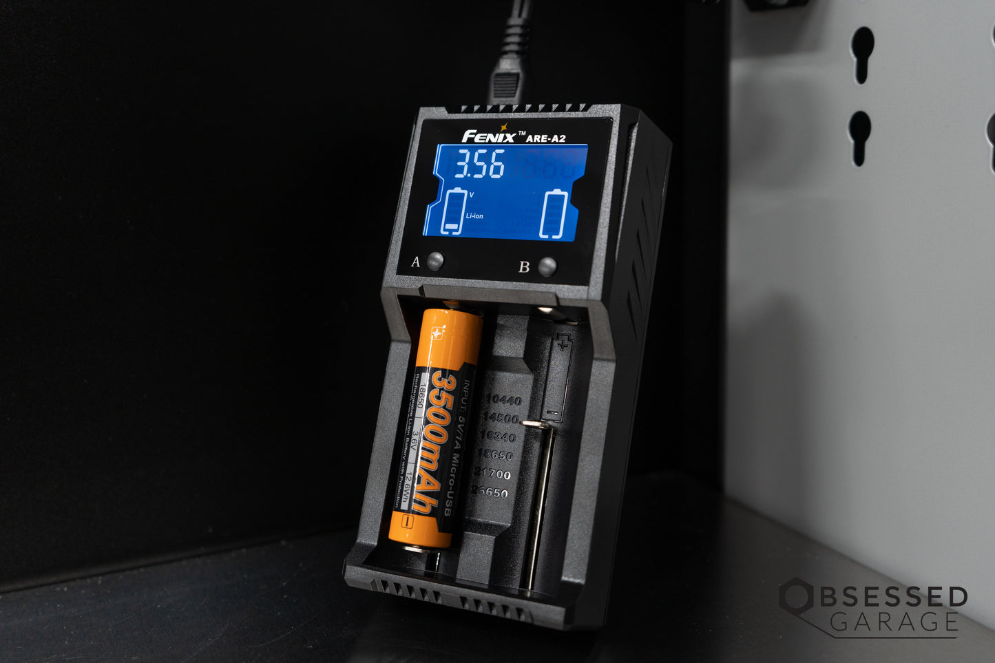 Fenix ARE-A2 Two Bay Smart Battery Charger