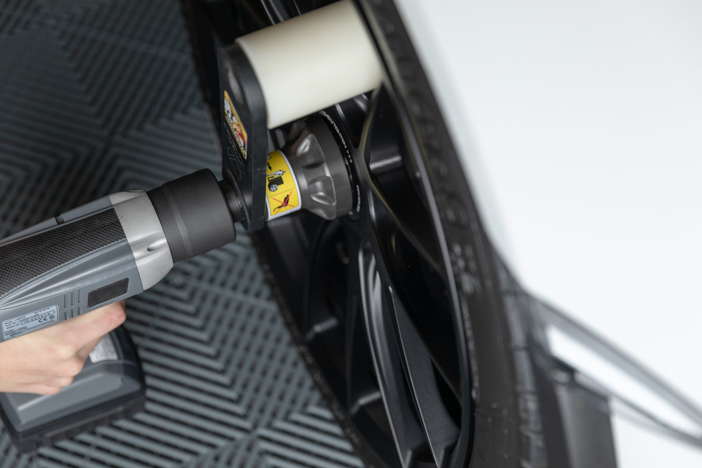 HYTORC Center Lock Torque Gun