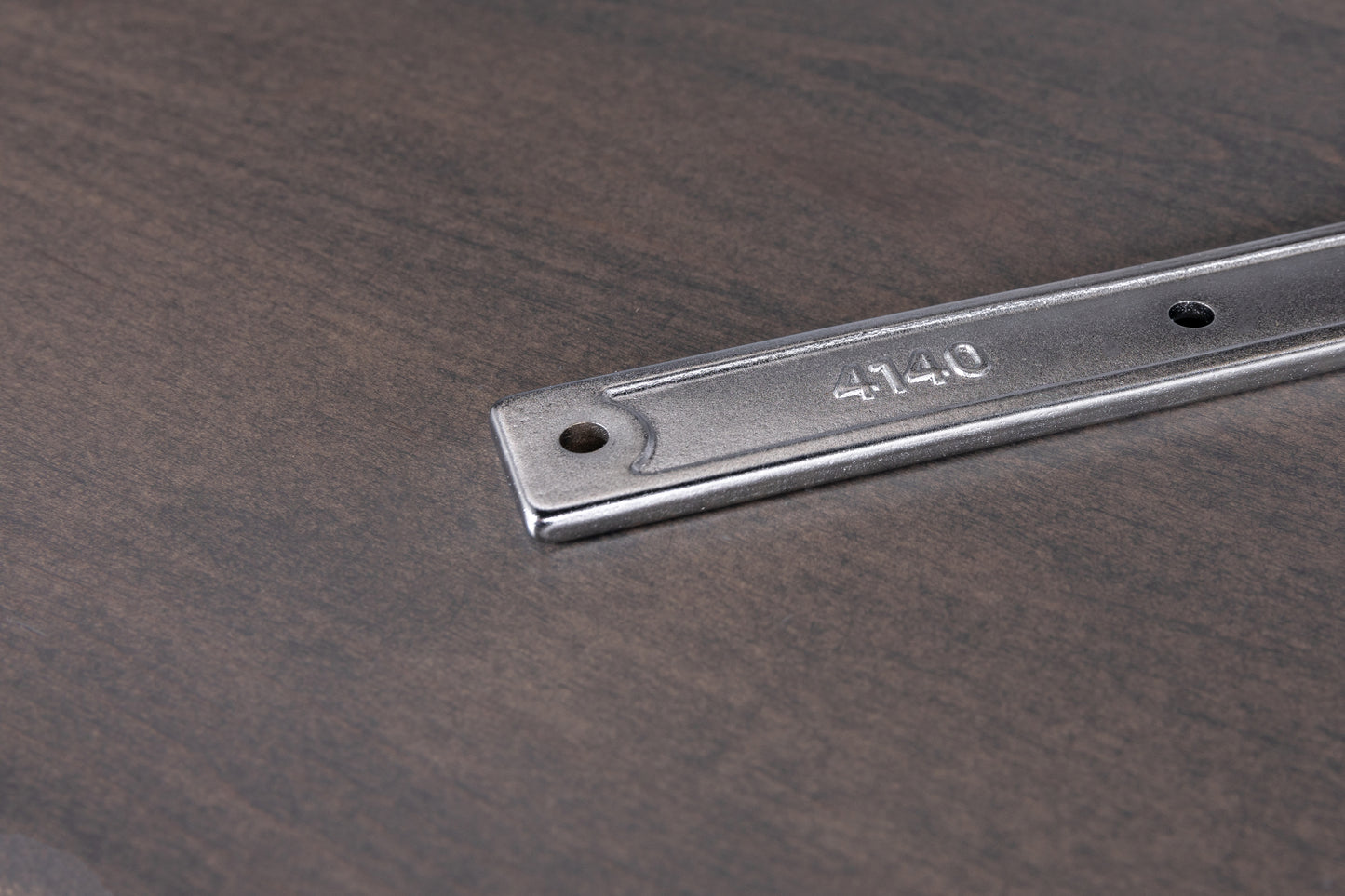 Pry / Skin Wedge Tool