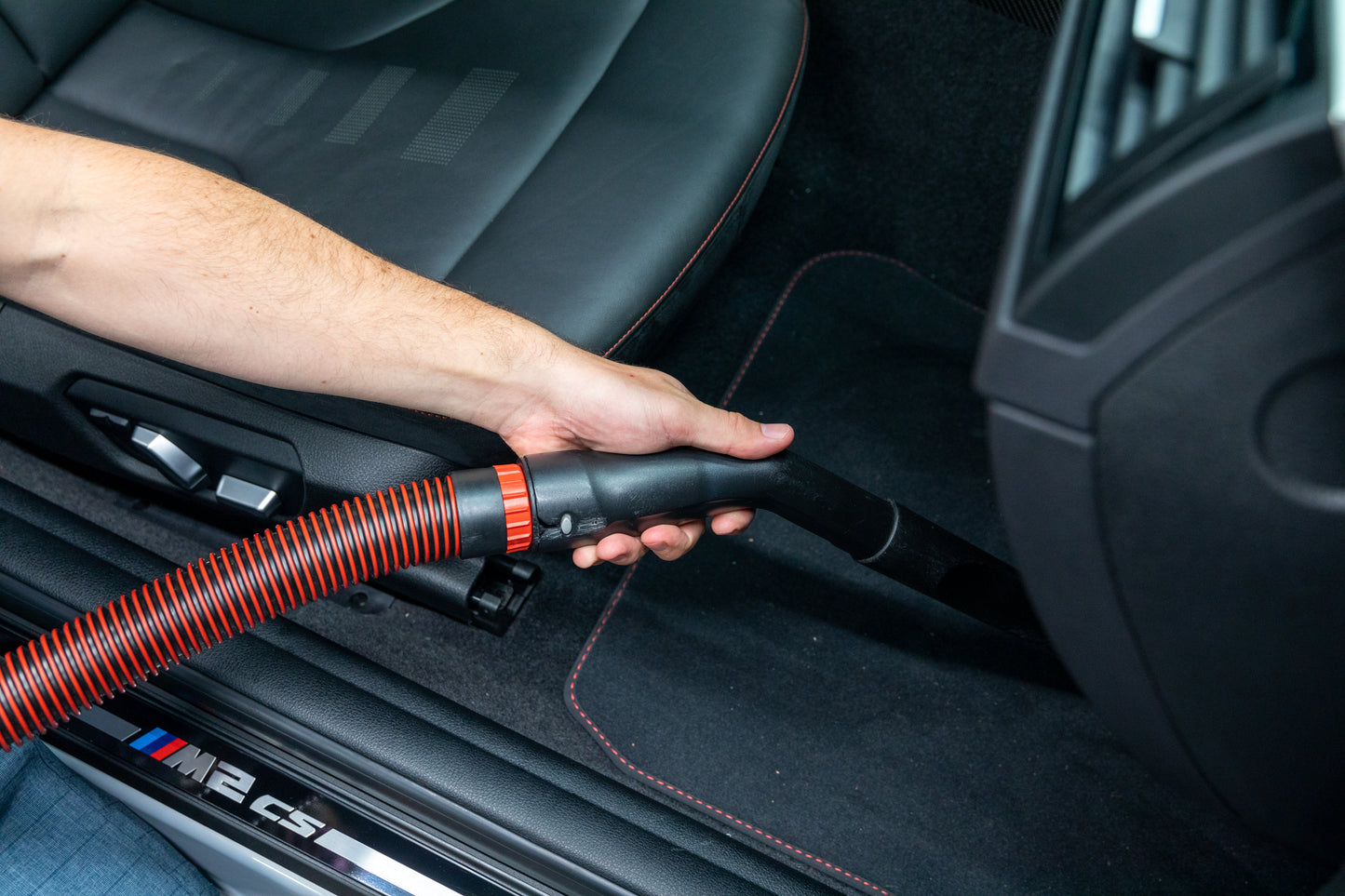 Flex 9-Gallon HEPA Wet/Dry Portable Vacuum